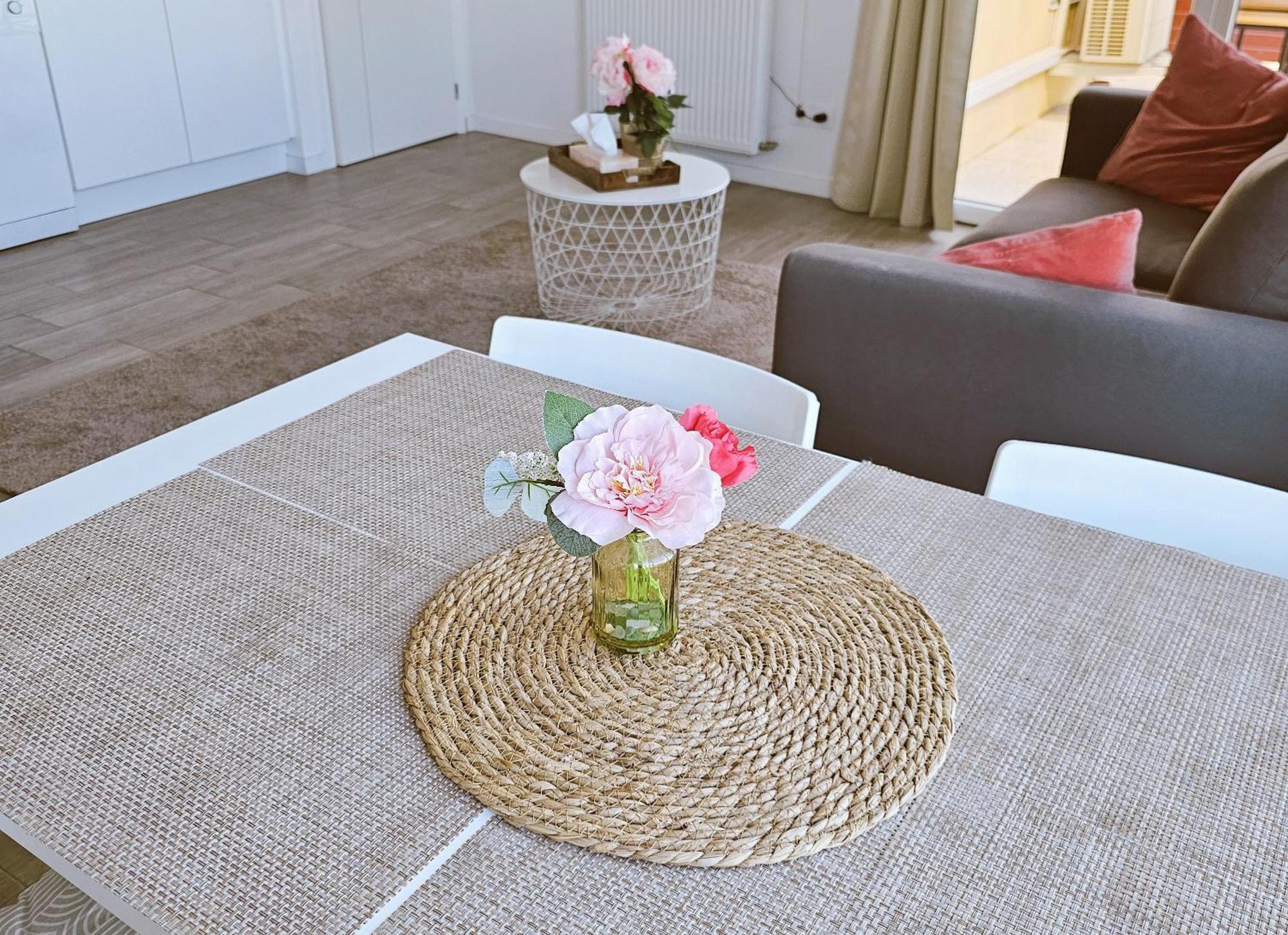 Lakeside Provence - Appartement 4 Etoiles Face Au Lac De Монтё Экстерьер фото